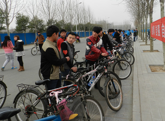 郑州师范学院女生节系列活动圆满成功