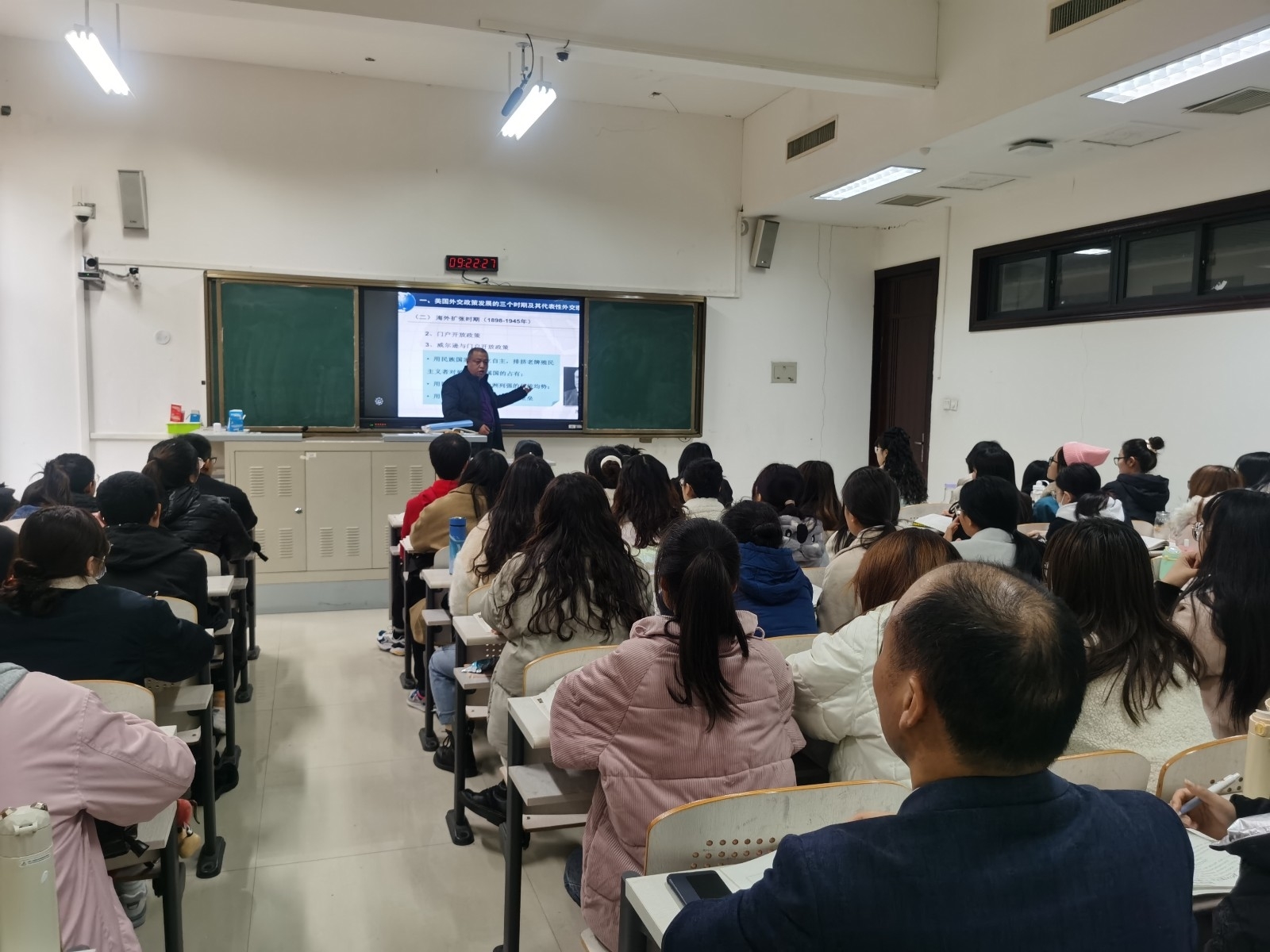 靖玉新课堂教学.jpg