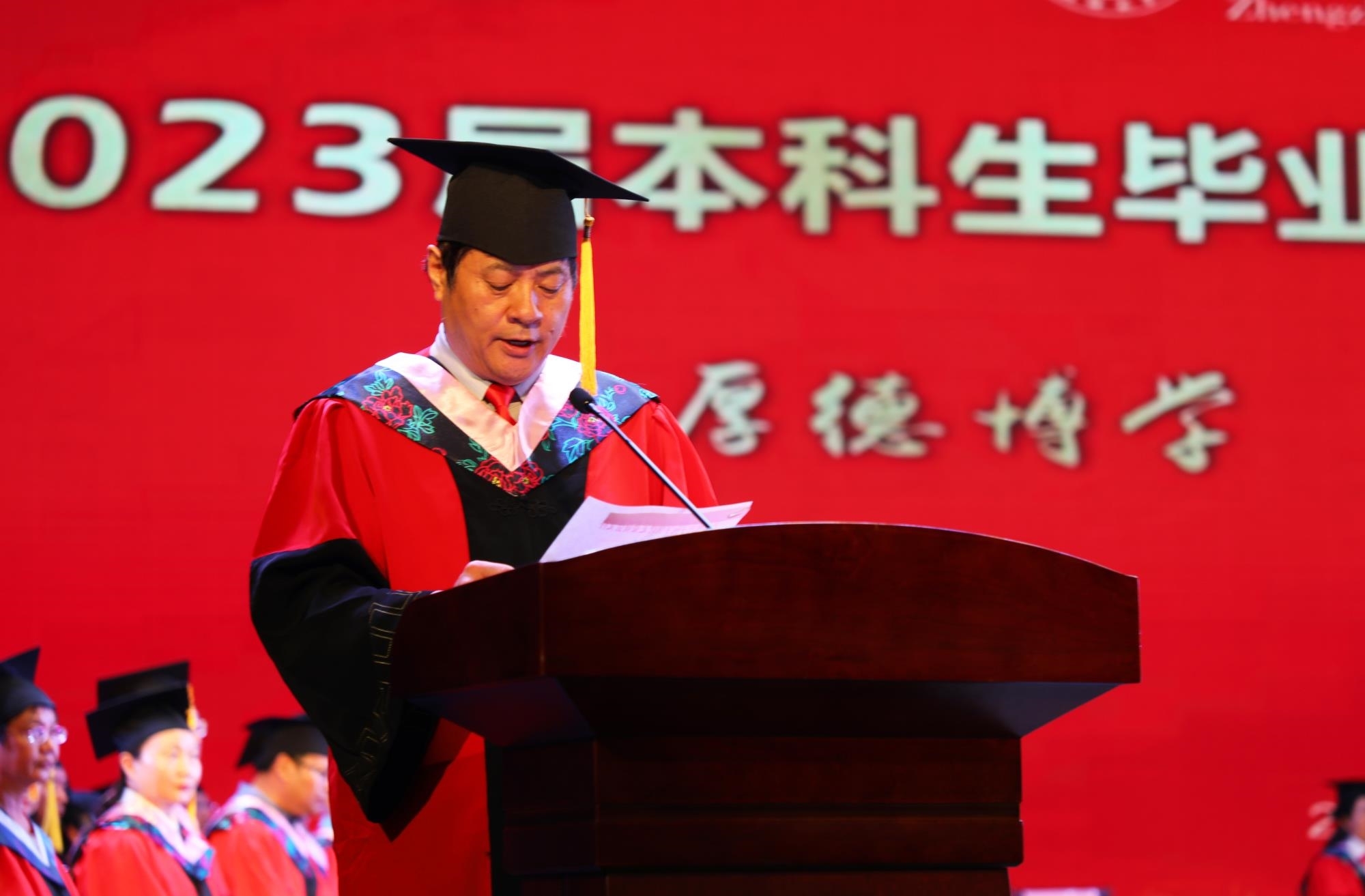 d48e2ae122a3be097f6b99fe372e329.jpg
