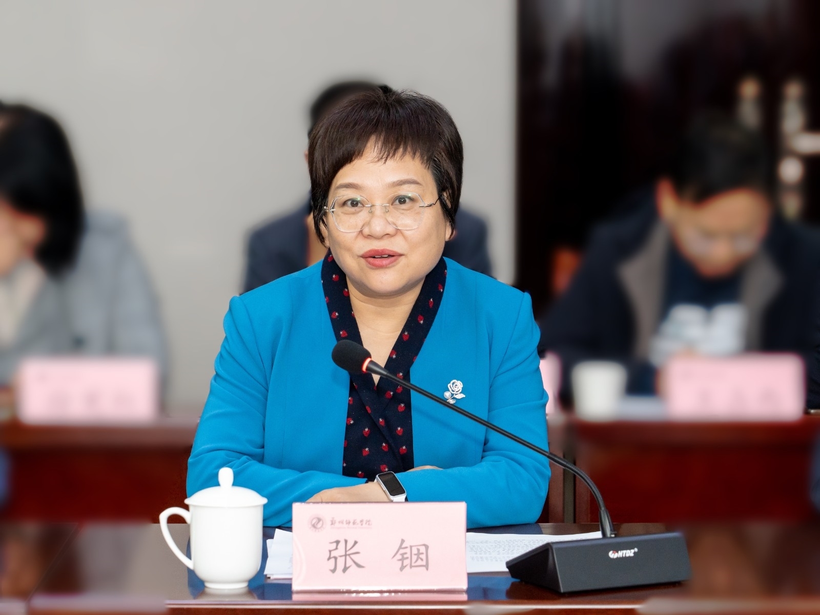校长张铟.jpg